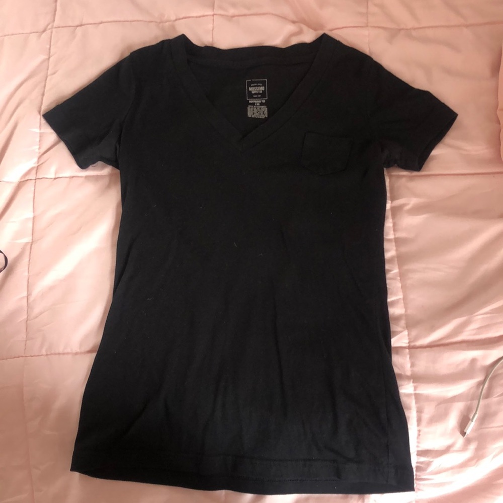 Black shirt